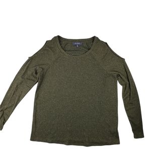 Lisa Rinna cold shoulder crew neck top M